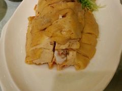 -品悦酒店(三林古镇店)