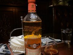 -蓉LOUNGE威士忌鸡尾酒FLOWER酒吧