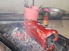 四更烤乳猪-黄记四更烤乳猪店