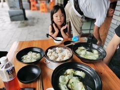 -真真鲜馄饨店(启蒙路店)