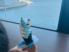 -抱抱地球咖啡馆(国家海洋博物馆店)