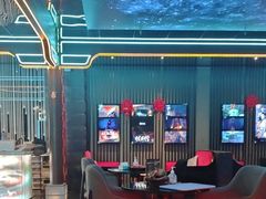 -屋有岛沉浸游戏旗舰店(中山公园店)