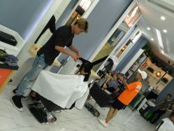 点击看大图 -DL HAIR SALON