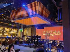 -洛缦音乐餐厅(工业展览馆万象城店)