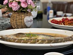 -七的湖·晚芳亭·阳澄湖农家菜·大闸蟹(莲花岛店)