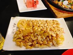 -何师烧烤Pro ·江湖川菜·小龙虾·精酿(太古里旗舰店)