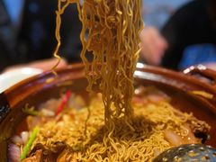 公仔面-胡须佬鸡煲四季火锅(海雅缤纷城店)