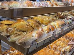 -小飞象面包公社(珠江路金鹰店)