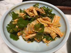 炝拌鲜腐竹-小吊梨汤·北京菜·烤鸭(鸟巢店)