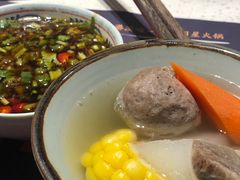 -牛村来人潮汕牛肉火锅(西单店)