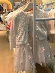 -爱婴室(上海浦建路店)