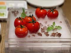 番茄脆菇沙拉-小大董·烤鸭(凤凰汇店)