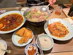 -肖四女乐山跷脚牛肉(滨江天街店)