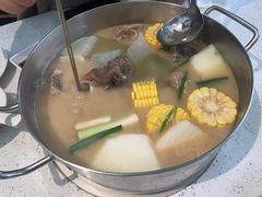 -肥仔文澳门猪骨煲(南京西路店)