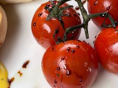 班尼迪克蛋奶油菠菜火腿肉贝谷-the rug 飞毯 (朝阳公园店)