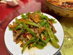 -鑫瑞川味餐厅·缸子肉