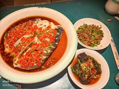 -呷湘厨·鱼汤捞饭·剁椒鱼头·辣椒炒肉(国家会展中心店)