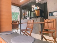 -CowCow其其·牛杂咖啡公司(六运店)