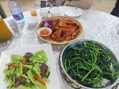 -岭下农庄·农家菜·野生大头鱼·公司团建(福永凤凰山店)