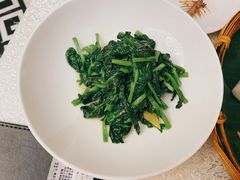 清炒豌豆尖-云腾食府·云南菜
