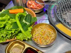 -釜山火炉·海鲜烤肉(紫藤路店)