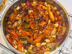 -黄记煌三汁焖锅(新佳丽江汉路店)