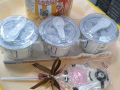 -华荣西饼屋(金禧店)