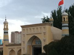 -艾提尕尔清真寺