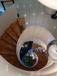 -比华利美容医院