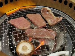 -山川小町·极番烧肉(新地假日广场店)