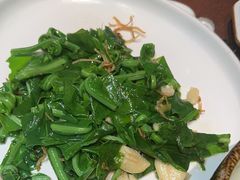 -映水芙蓉(长宁来福士店)