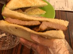 猪扒多士-大利来记餐厅(大三巴店)