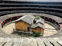 -初溪土楼群