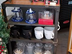 零售区-星巴克臻选(深圳华强北茂业店)