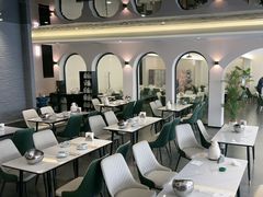 -何适山庄 ·可团建(水长城P2停车场店)