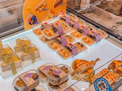 -皇冠幸福里动物奶油生日蛋糕(万达店)
