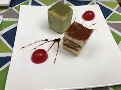 -燕庭·纯燕窝·甜品下午茶(南京西路店)