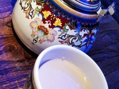 蒙古浓香奶茶-三个蒙古大叔羊肉串(大宁店)