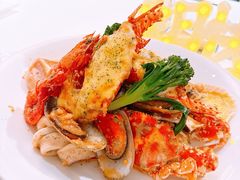 -广州塔卢特斯法国旋转餐厅