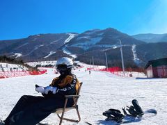 -鳌山滑雪度假区