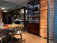 -石梅湾威斯汀度假酒店-品味餐厅·川湘菜·海鲜风味火锅·手工面食·万州烤鱼·口味牛蛙·小龙虾