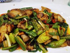 -乡土特色.冷锅鱼.牦牛肉汤锅