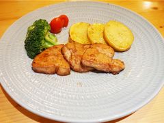 -希望日本料理(保利香槟花园店)