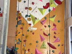 -啸岩馆 Roaring Climbing Gym