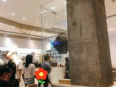 大堂-喜茶(广州番禺奥园广场店)