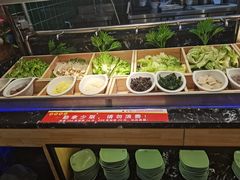 -釜御山海鲜烤肉火锅自助(新城市中心店)