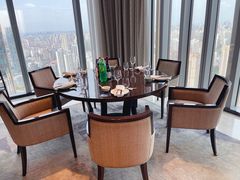 靠窗位-环球港凯悦 · 享悦中餐厅