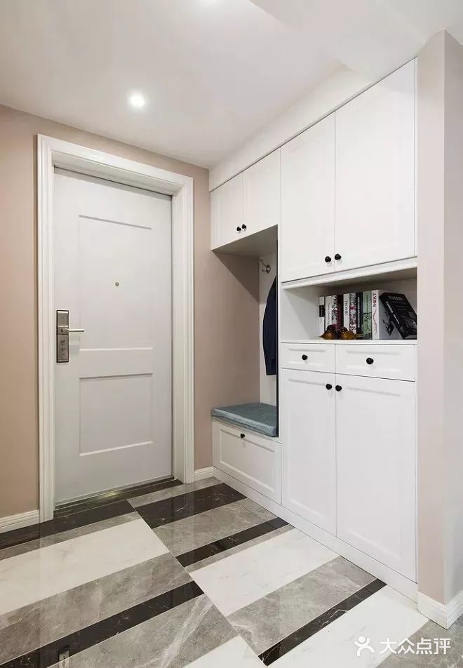 今日分享简单吊顶超大气，个性背景墙超高级