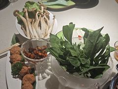 -一叶一世界•素食餐厅(环球中心店)