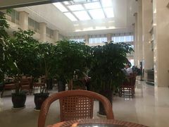 -曲江惠宾苑宾馆(大雁塔大唐不夜城店)